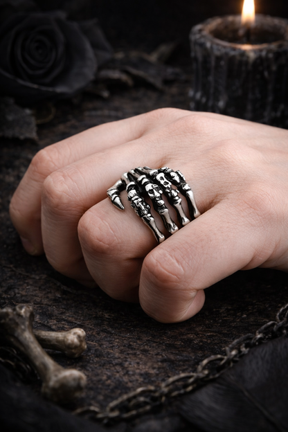 *NEW* Skull Ring